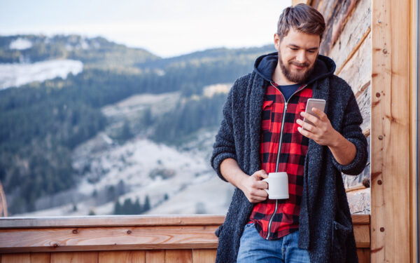 Where do your online habits fit among other Canadians? Canada’s Internet Factbook has the answer
