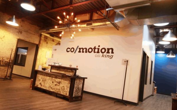 Des espaces partagés de travail pour les professionnels de Hamilton et la force de la communauté