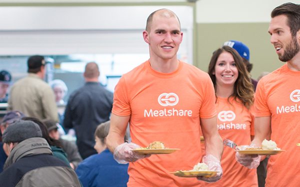 Mealshare.ca: établir un partenariat avec les restaurants locaux pour nourrir des jeunes dans le besoin