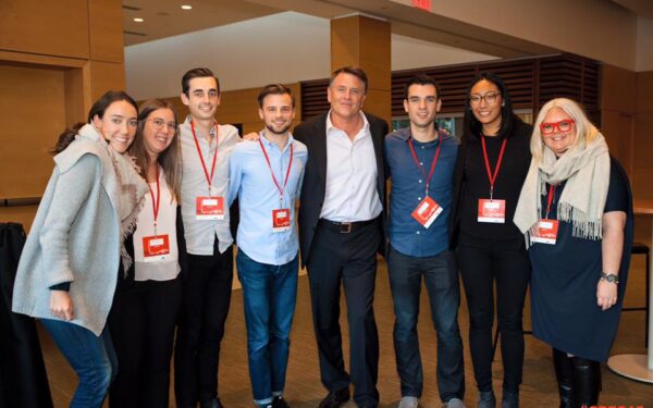 RateHub s’adresse directement aux consommateurs canadiens grâce au .CA de l’immobilier