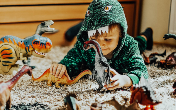 Les enfants s’en tirent bien (avec ces excellentes idées de cadeaux)